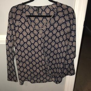Criss crossneck blouse